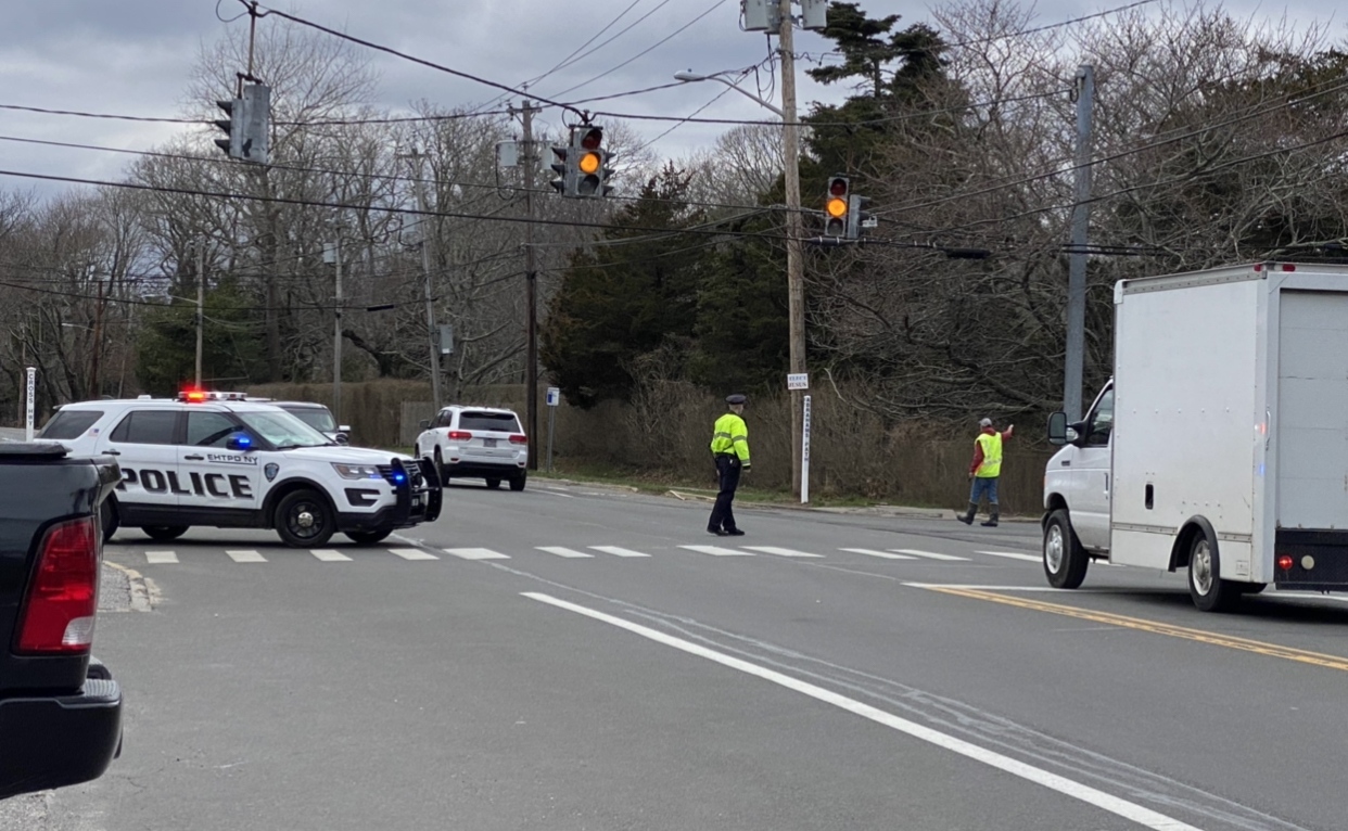 Accidente de tránsito en la Ruta 27 a la altura de Amagansett, deja
