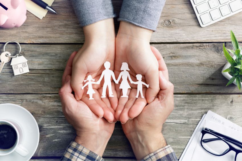 Familias latinas de Bridgehampton y Sag Harbor están invitadas a participar en el programa comunitario Familias Unidas de OLA of Eastern Long Island