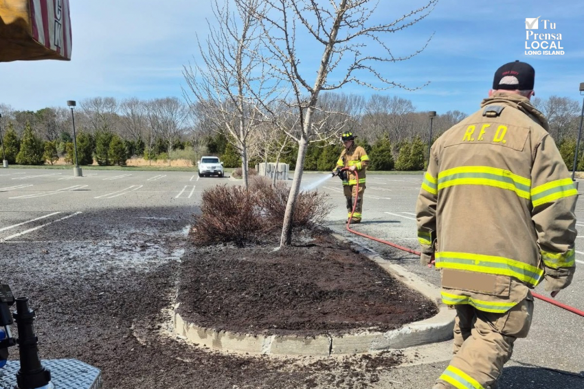 Pequeño incendio en estacionamiento de Costco en Riverhead fue controlado rápidamente