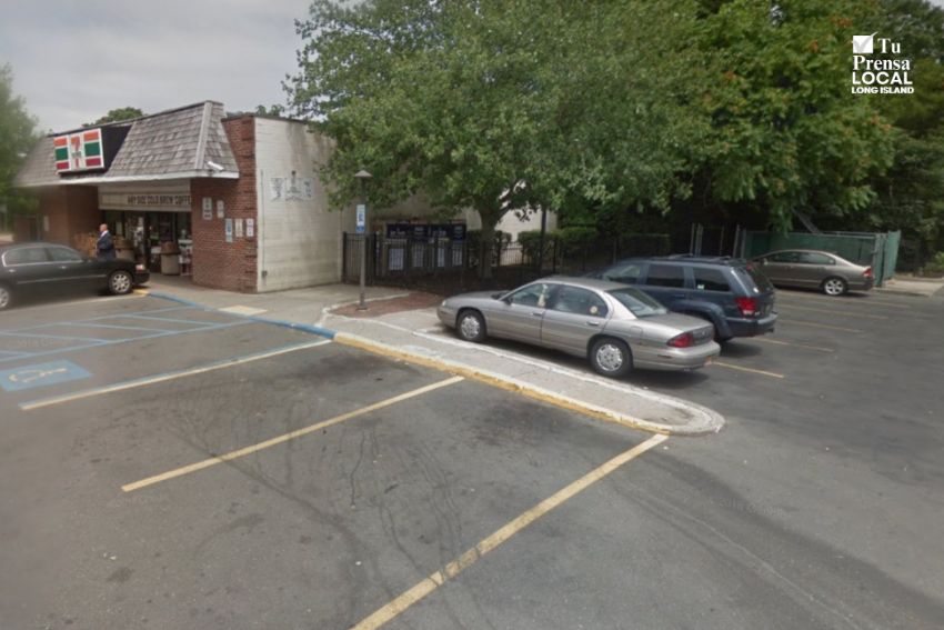 Muere un hombre Latino cuya identidad la policía aún no revela tras ser hallado inconsciente detrás de un 7-Eleven en Southampton