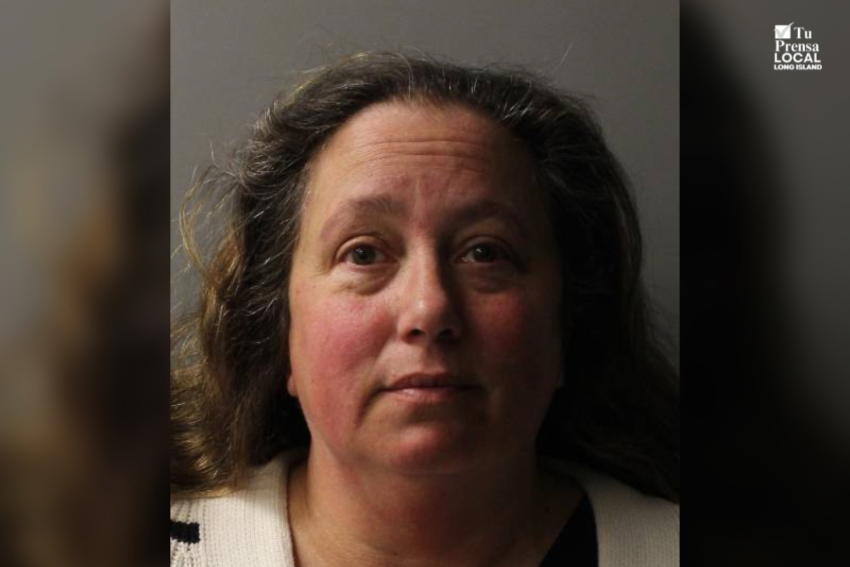 Exvicepresidenta de la Asociación de Padres y Profesores de la Escuela Primaria de Sag Harbor se declara culpable de robar más de $10,000